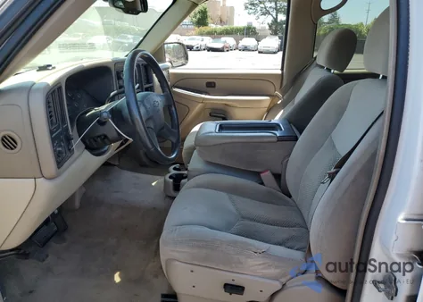 2004 Chevrolet Tahoe C1500 from USA, damaged, VIN 1GNEC13V84J274595